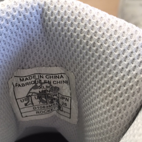 AND1 size 8 light grey like new - Picture 4 of 5